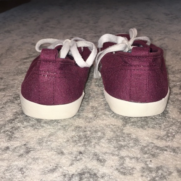Burgundy Tennis Sneakers - Picture 4 of 6